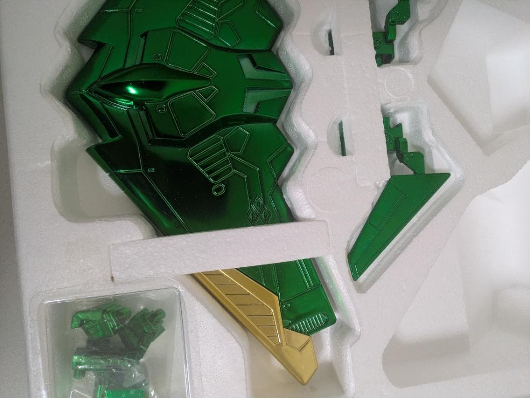 【未使用】DXガオファイガー ファイナルフュージョンBOX メタリックグリーン