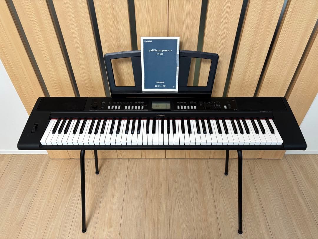 【美品】YAMAHA ヤマハ 電子ピアノ NP-V60 ピアジェーロ　76鍵盤