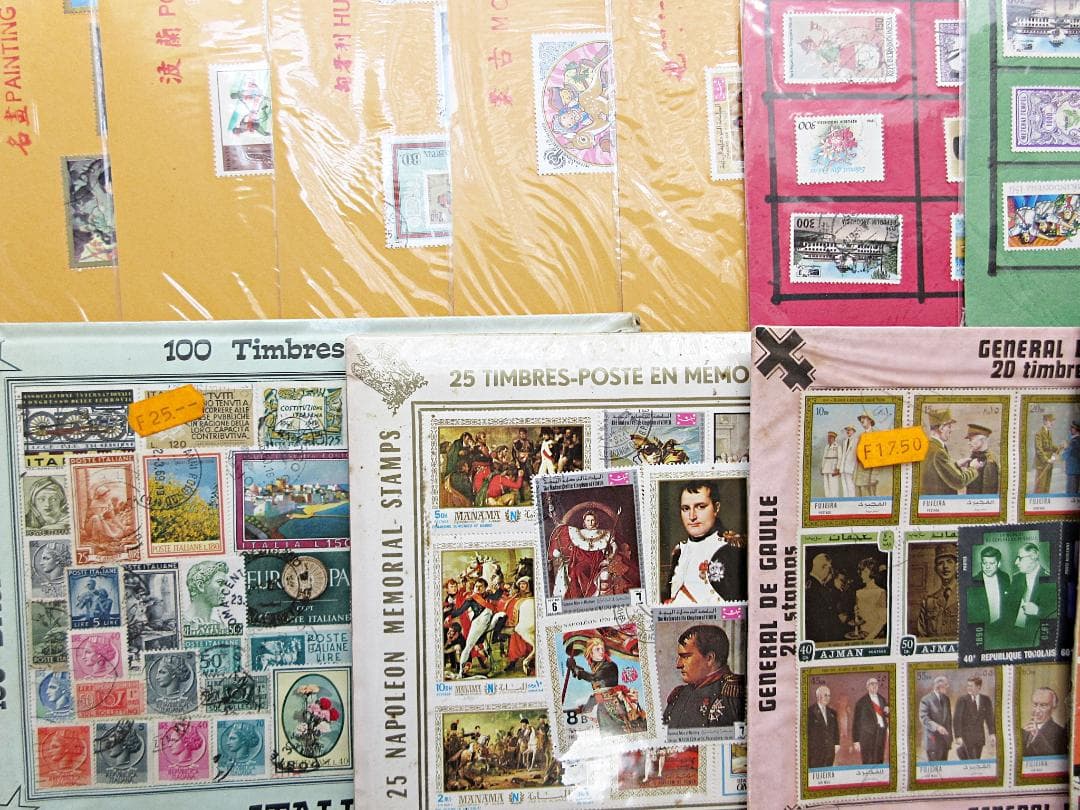 ①外国切手 台紙付き 大量セット 海外切手 まとめ売り 紙モノ ヴィンテージ
