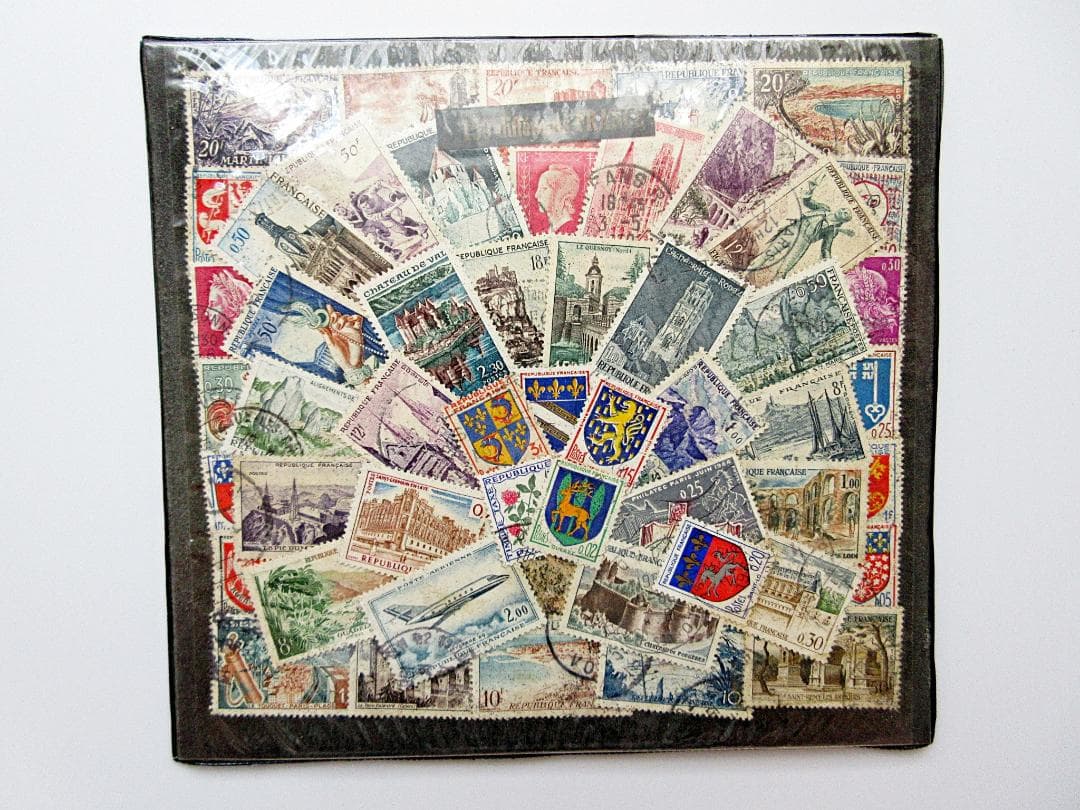 ①外国切手 台紙付き 大量セット 海外切手 まとめ売り 紙モノ ヴィンテージ