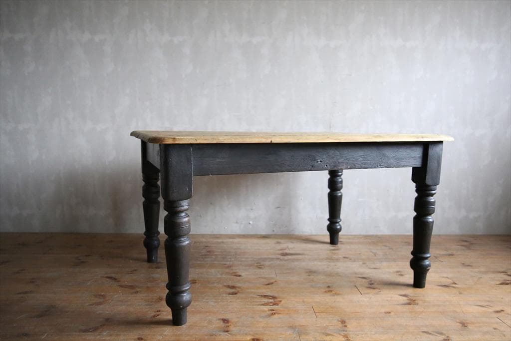 イギリスアンティークオールドパイン材の古木ダイニングテーブル木製机(70-212