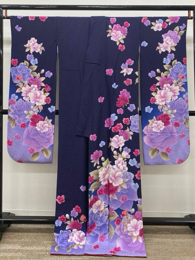 振袖 豪華 銀通し 紋意匠 身丈168cm パールトーン加工済