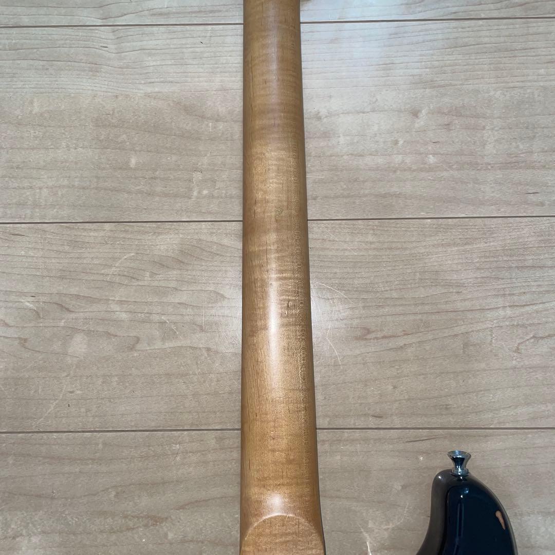 高級ピックアップ搭載　いい音　ストラトキャスタータイプ　弦高調整済み　です