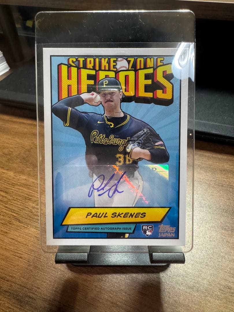 ポールスキーンズ　Paul Skeens topps 直筆サインカード