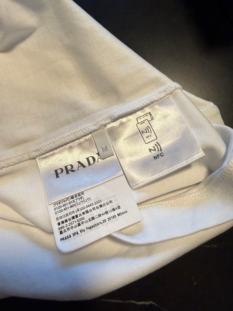 PRADA ホワイト Tシャツ Mサイズ