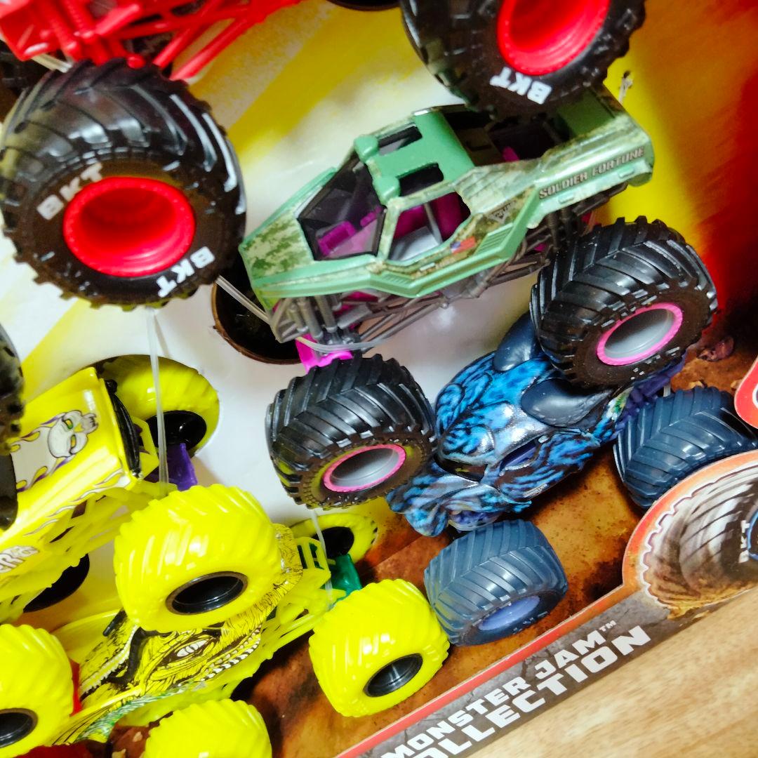 MONSTER JAM 公式モンスタージャムコレクション モンスタートラック