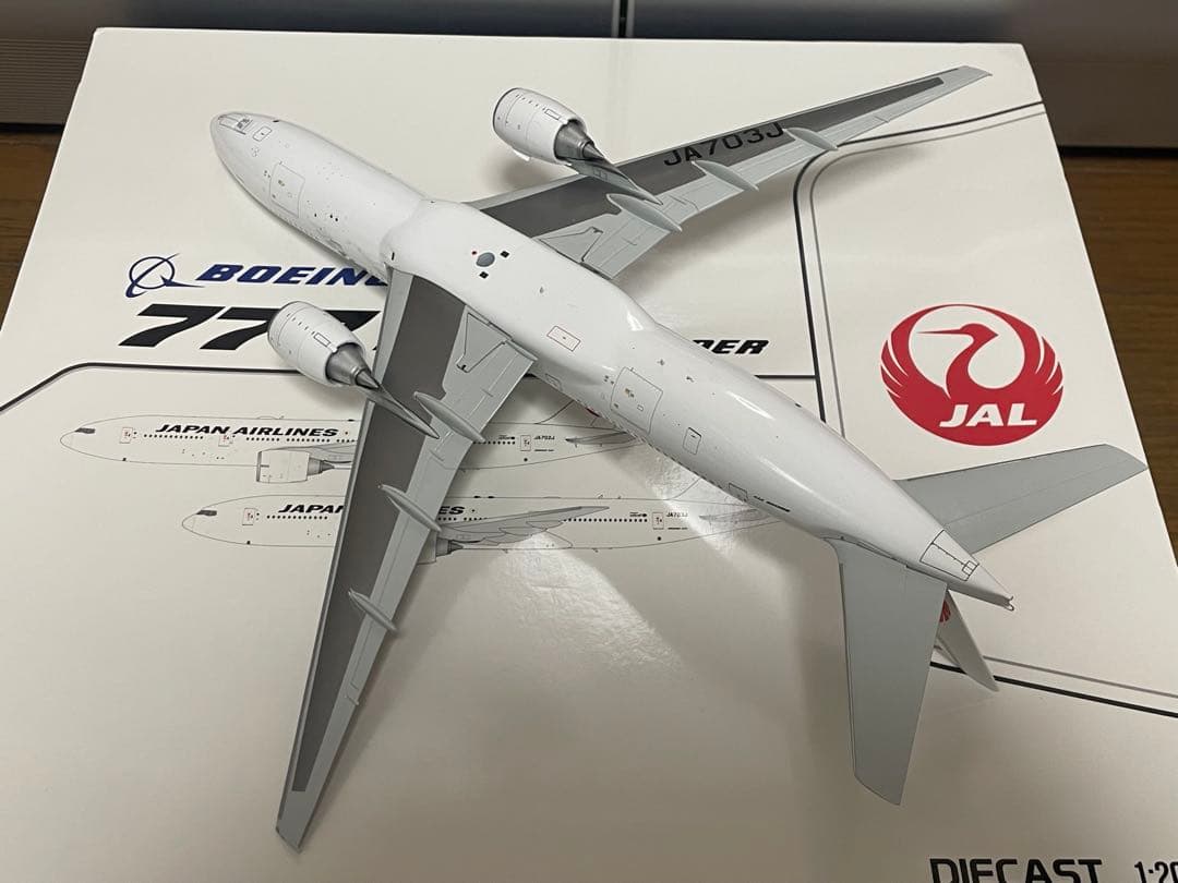 JcWings 1/200 JAL B777-200ER JA703J 飛行状態