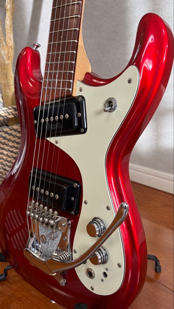 【感謝】極上美品★Mosrite JR-97 アンプ内蔵 モズライト