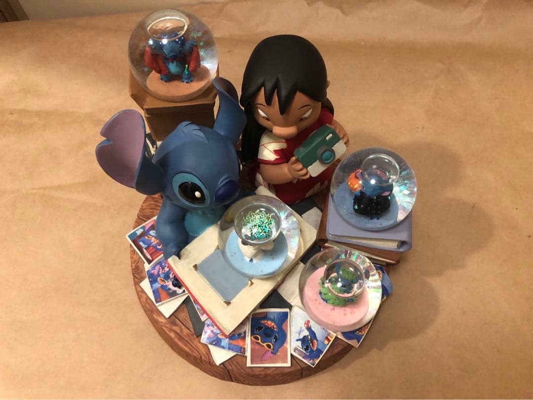 リロ＆スティッチ Lilo & Stitch Dオークション限定　スノードーム