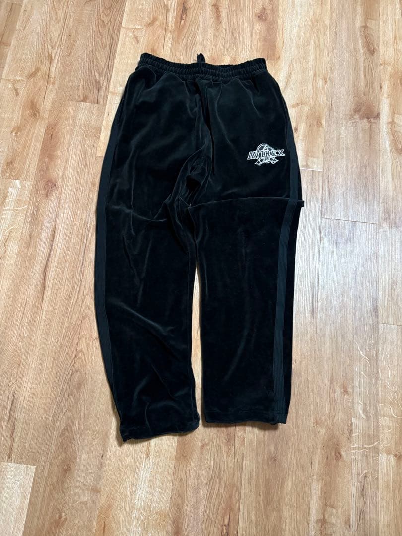 アビレックス　ベロアセットアップ