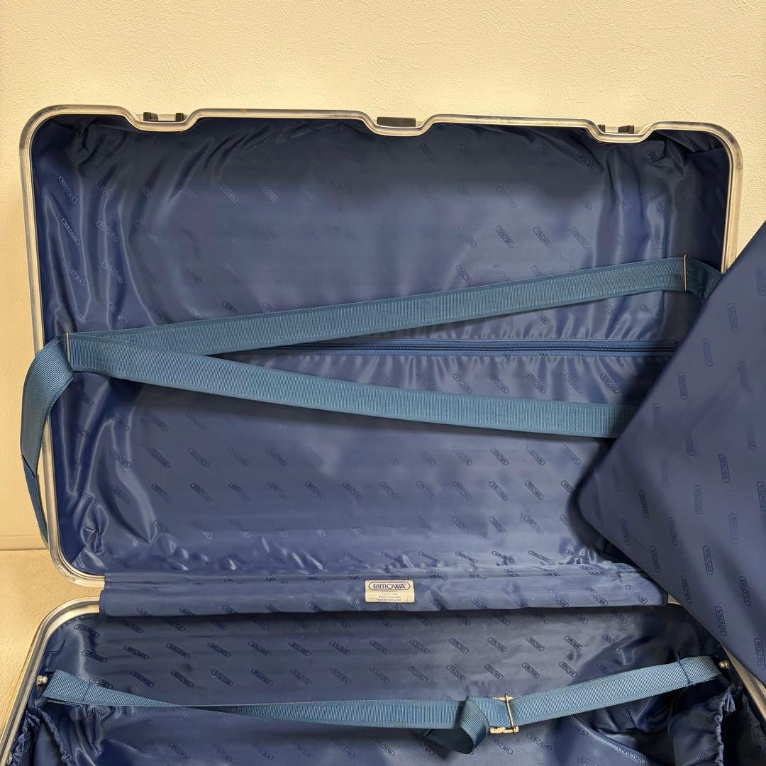 リモワ トパーズ アルミニウム ダイヤルロック式 2輪 スーツケース シルバー