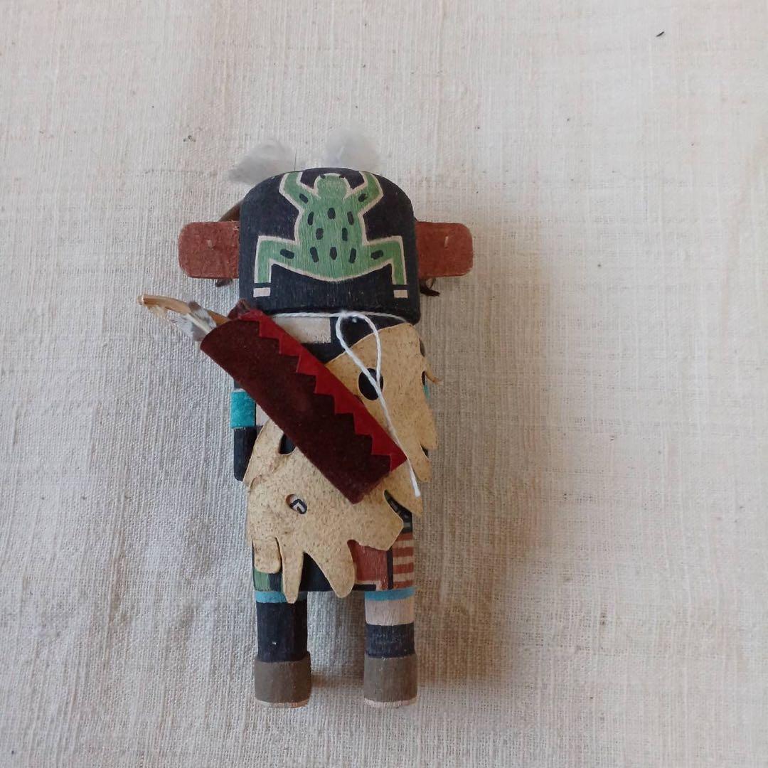 カチナドール　民藝　人形