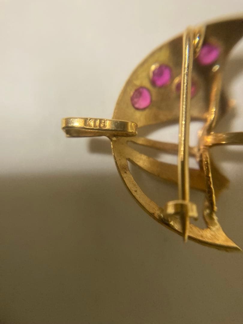 K18ペンダントトップ（真珠　ルビー)