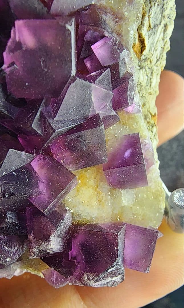 ​中国安徽省産フローライト (蛍石)