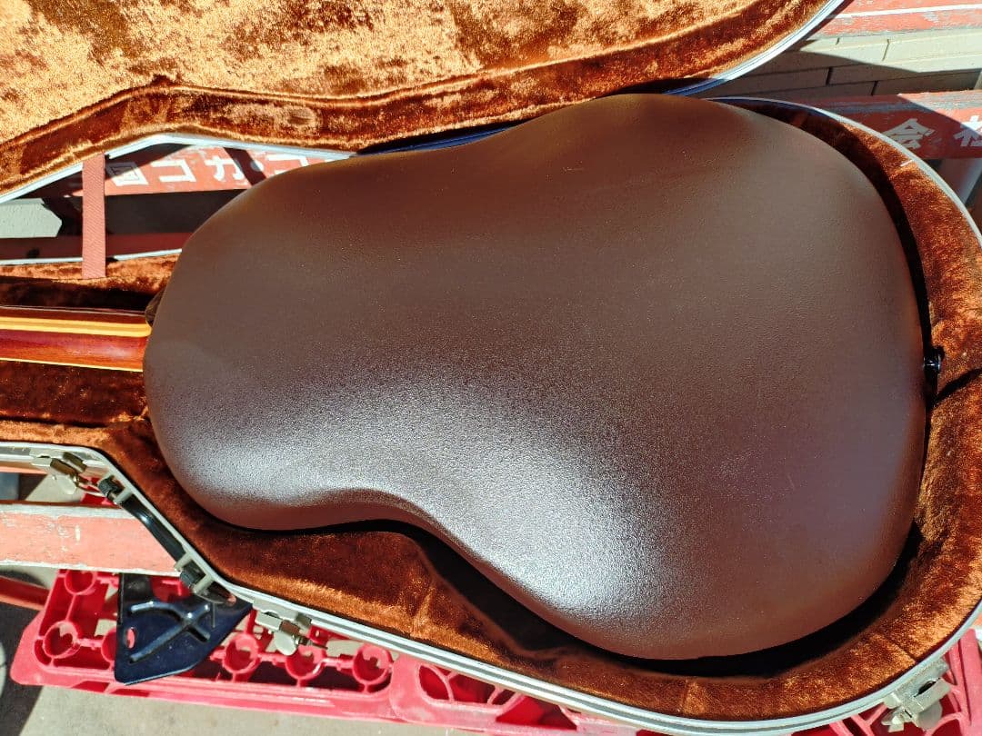 Ovation USA製　1127 グレンキャンベルモデル　1970年代