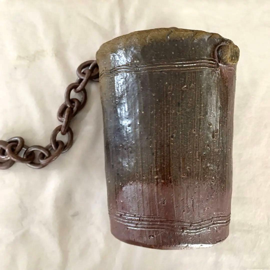 備前焼の手びねりつるべ花入れ