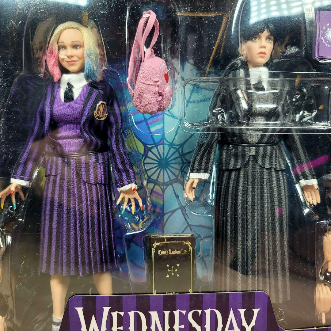 【NECA】新品 正規品 アダムスファミリー ウェンズデー ネヴァーモア学園