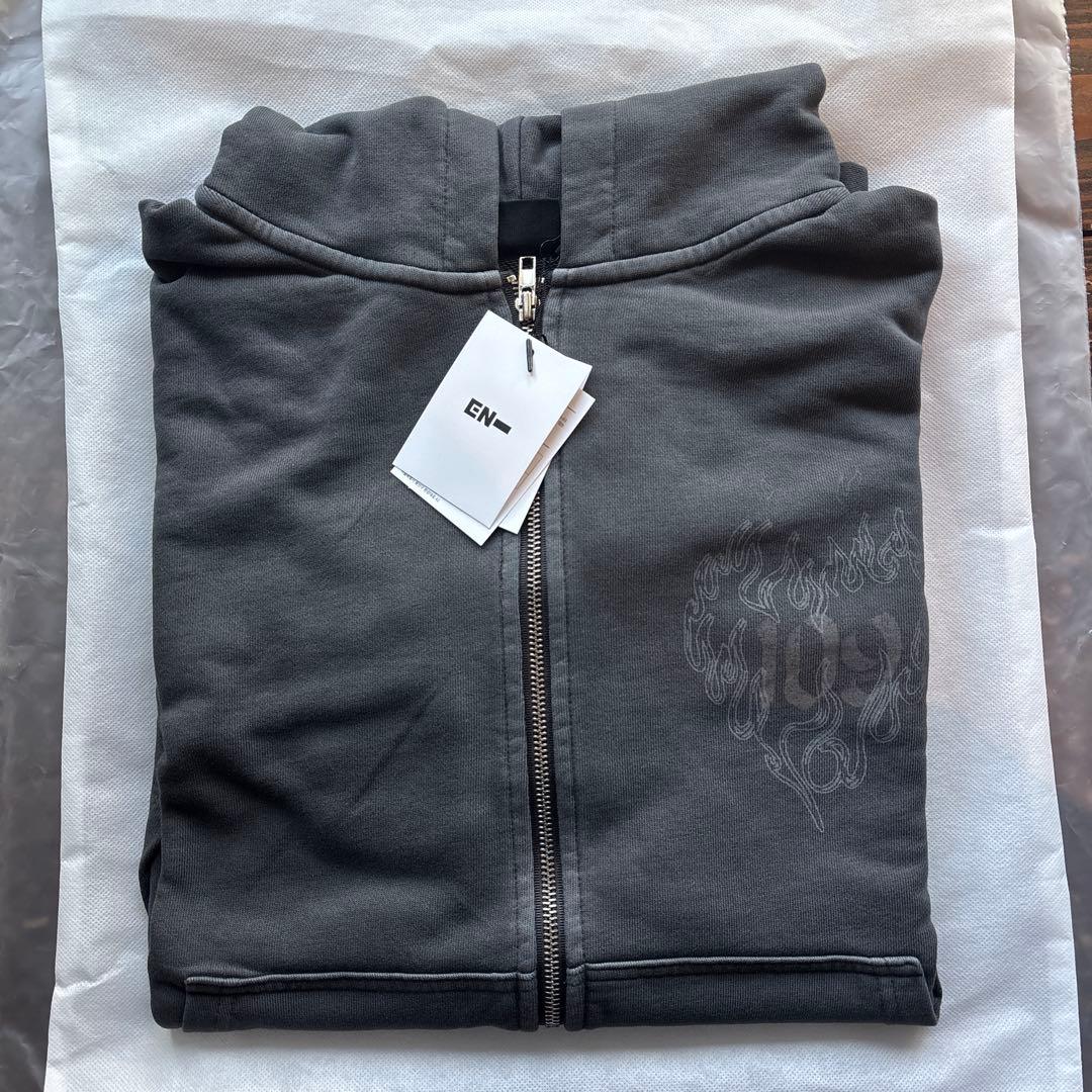 新品☆ENHYPEN アーティストメイド☆ソンフン☆フーディー☆パーカー