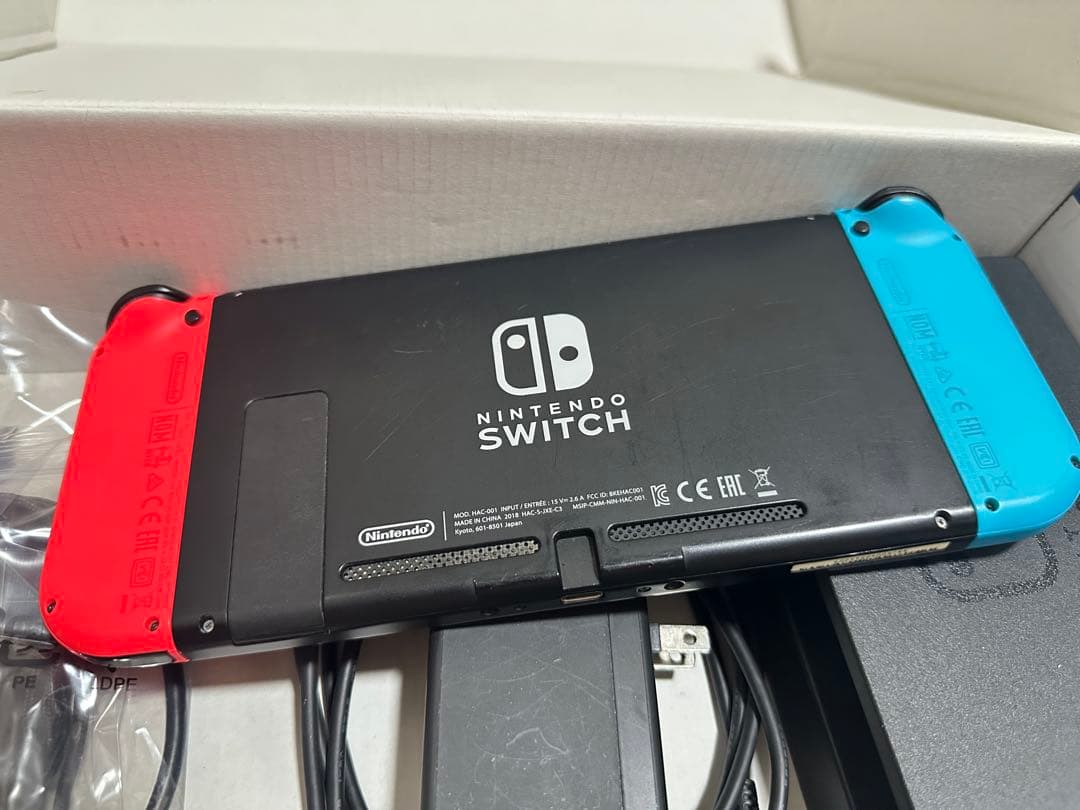 Nintendo Switch 本体（標準版） 付属品完備・動作良好