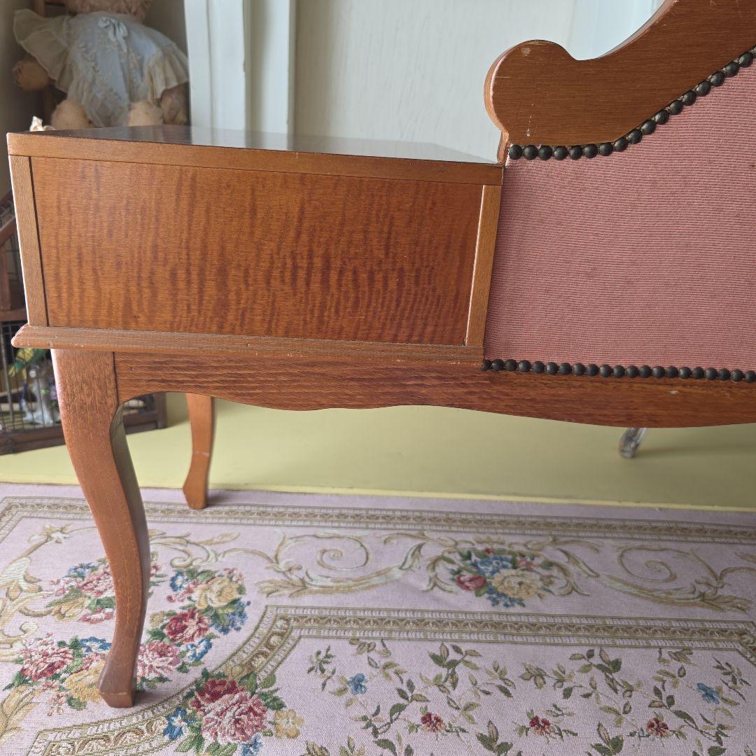 お取り置きとなりました　英国アンティーク　ゴブラン織　椅子　テーブル　チェスト