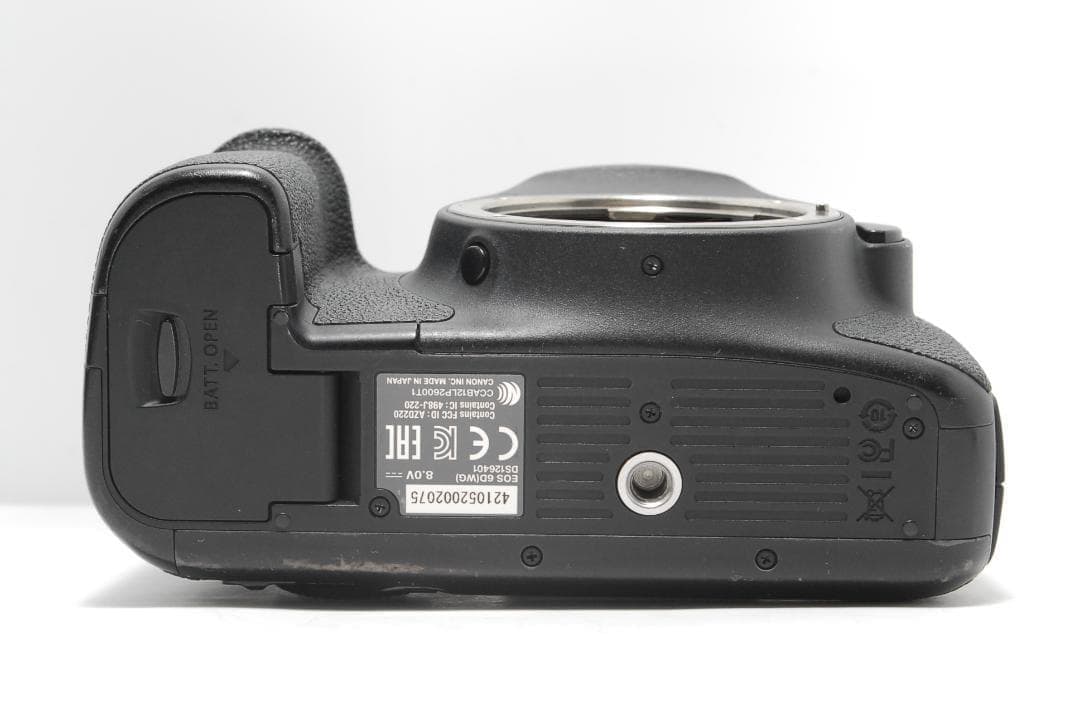 【フルサイズモデル】Canon 6D　WiFi搭載　高速AF　スマホ転送