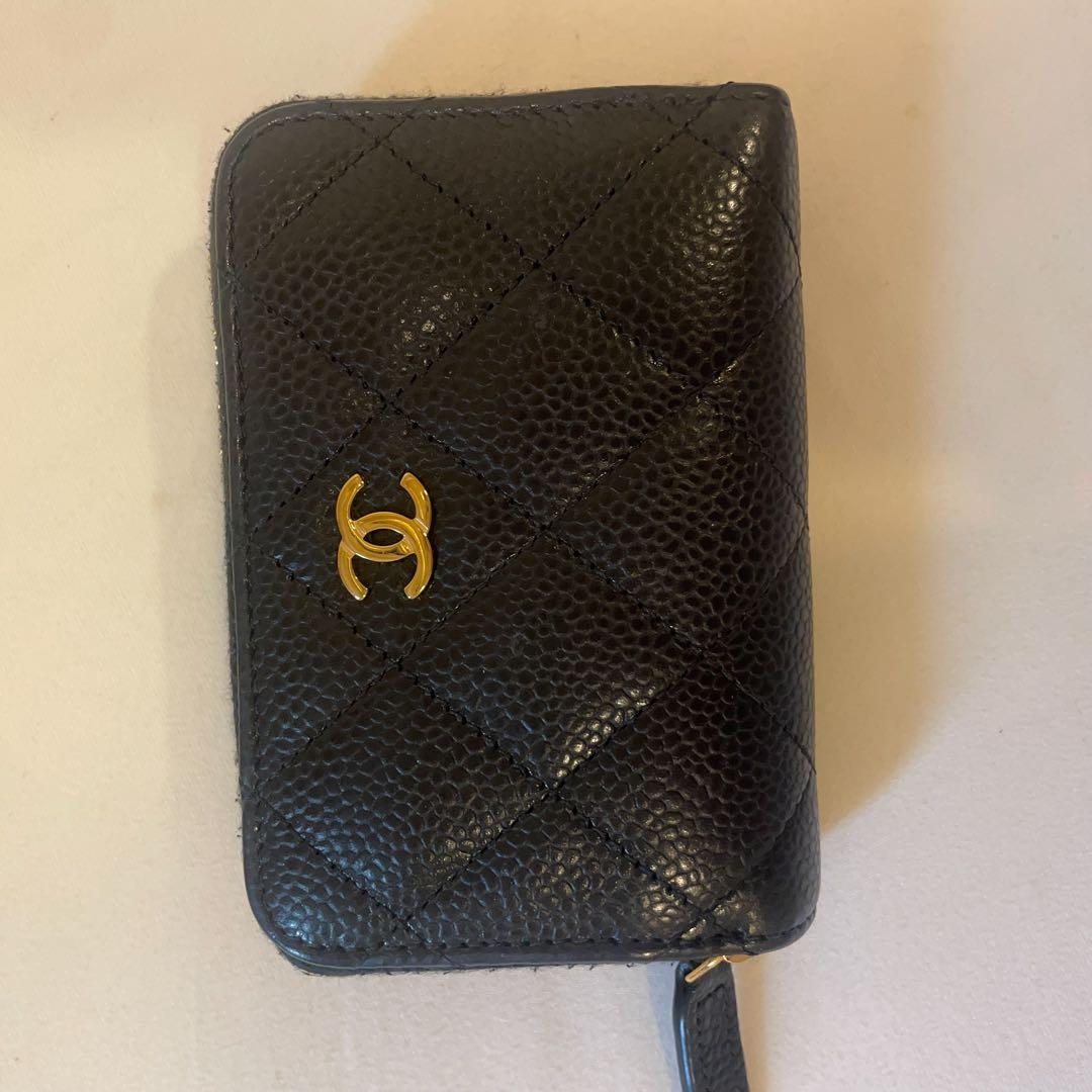 CHANEL ブラック ケース　フラグメントケース