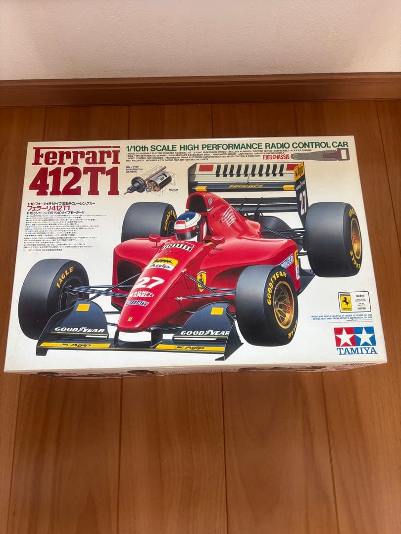 タミヤFERRARI 412T1 1/10電動RCフォーミュラー1レーシングカー