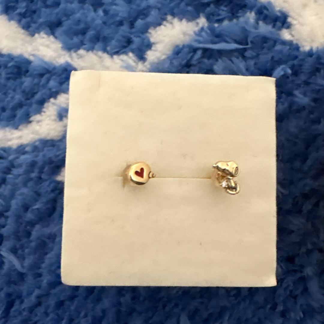 スヌーピー10kピアス新品未使用