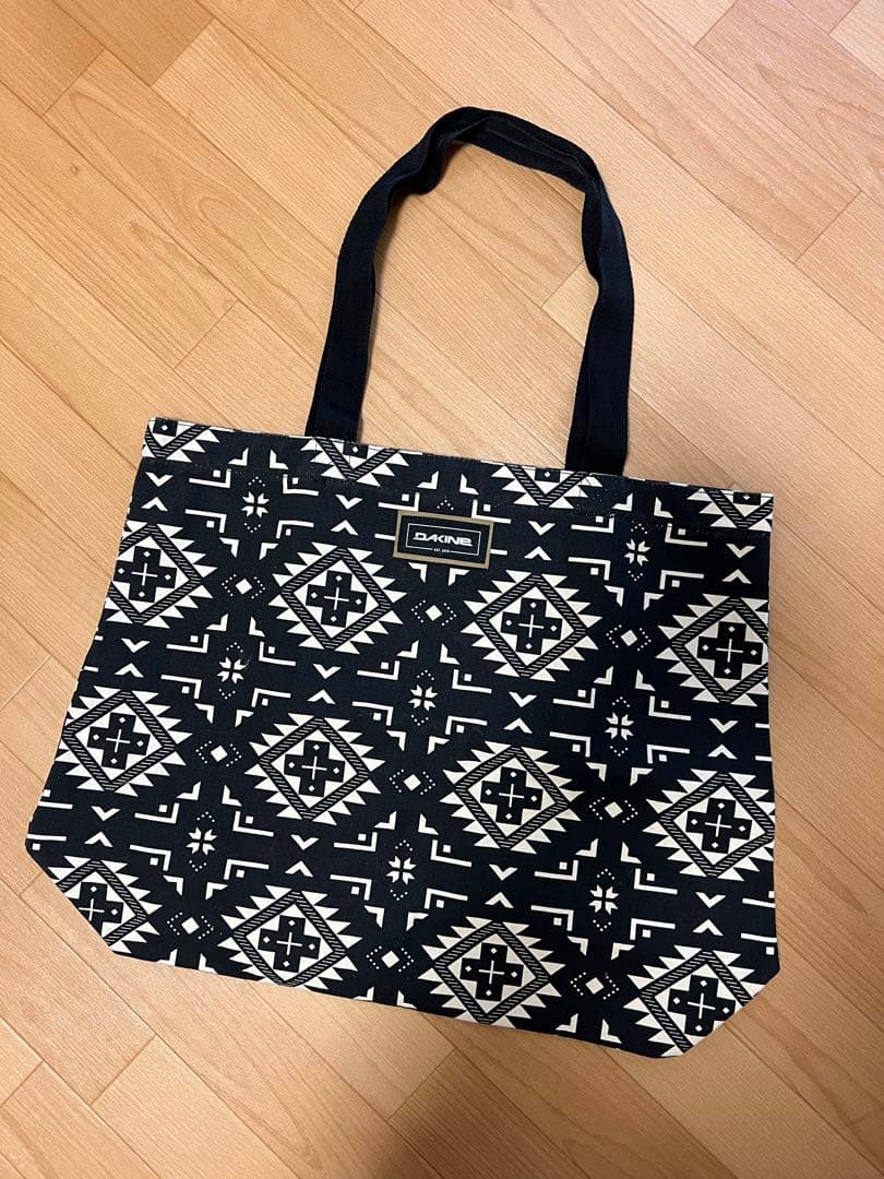 DAKINEダカイントラベルキャリー100 L バッグポーチ他一式 旅行に