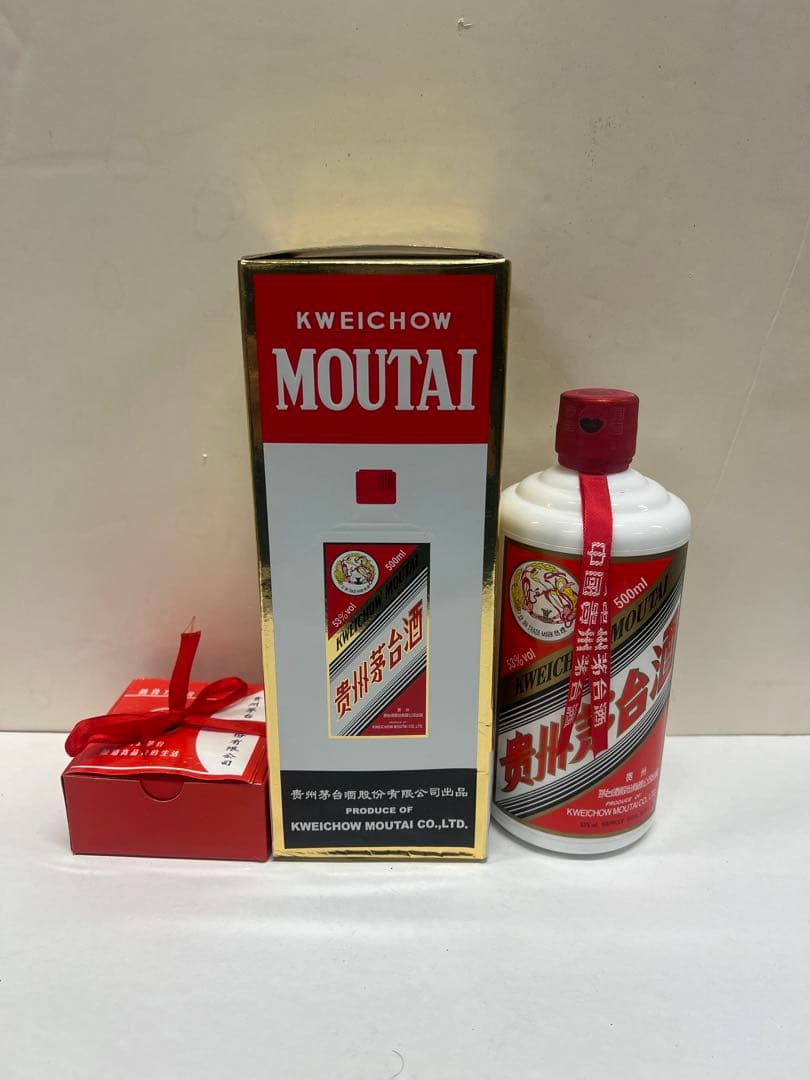 貴州茅台酒　Kweichow Moutai 500ml 53% 2015年