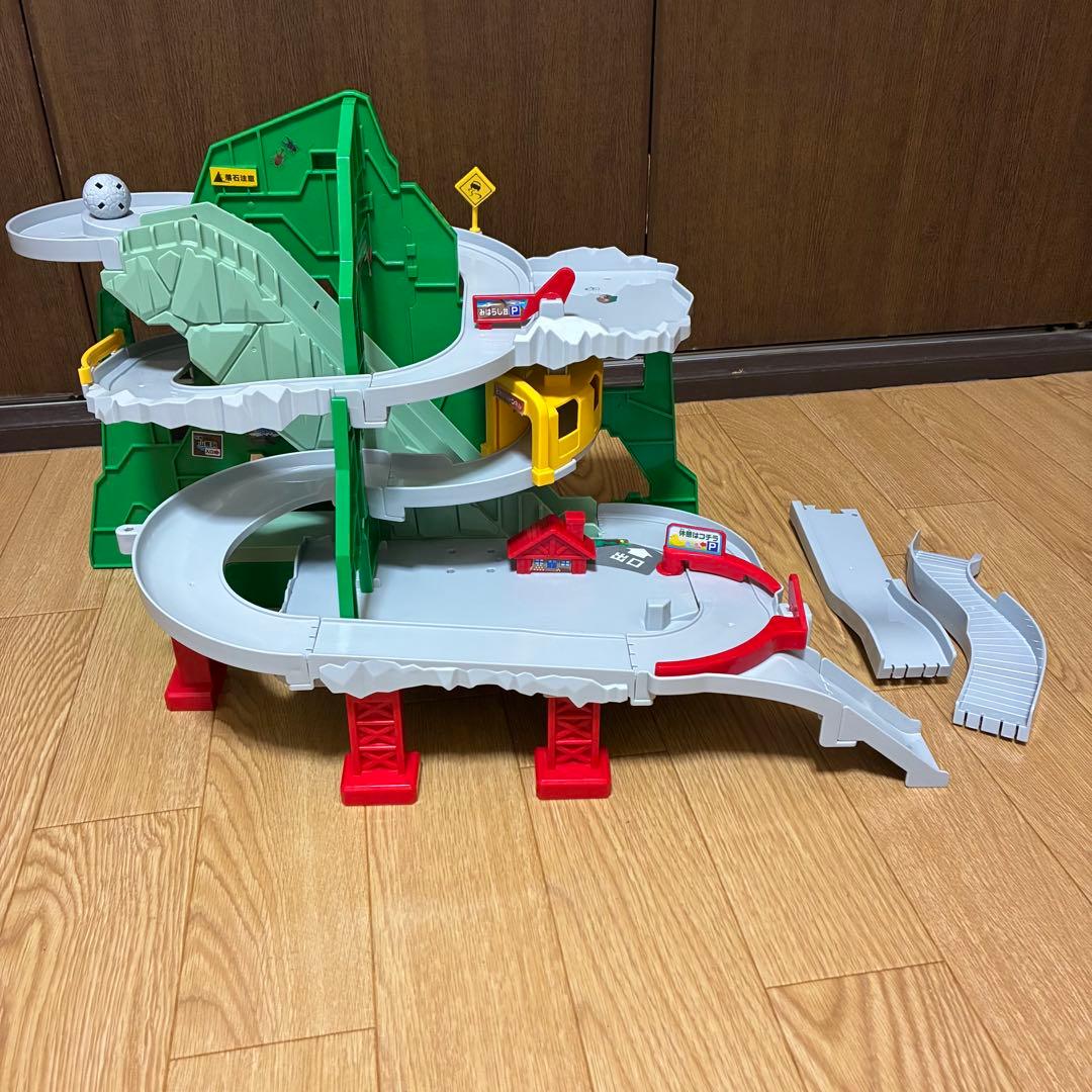 トミカコース2種+消防車+トミカ運搬　まとめ売り