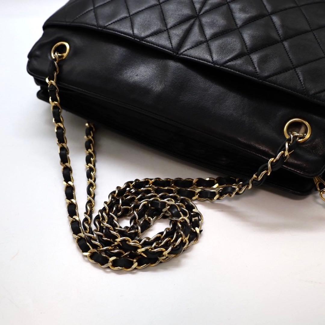シャネル マトラッセ チェーンショルダーバッグ ラムスキン ブラック