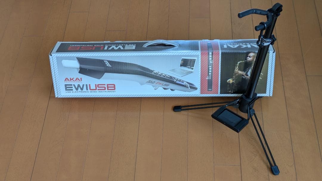 AKAI EWI USB 専用スタンド付き