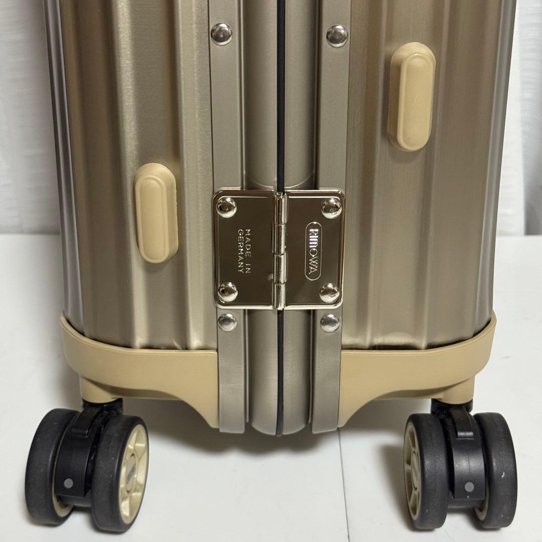 専用⭐️未使用⭐️RIMOWA TOPAS チタニウム　マルチウィール　ゴールド