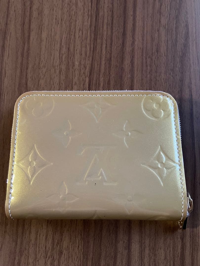 ルイヴィトン　ヴェルニ　ケース　カードケース　ベージュプードル