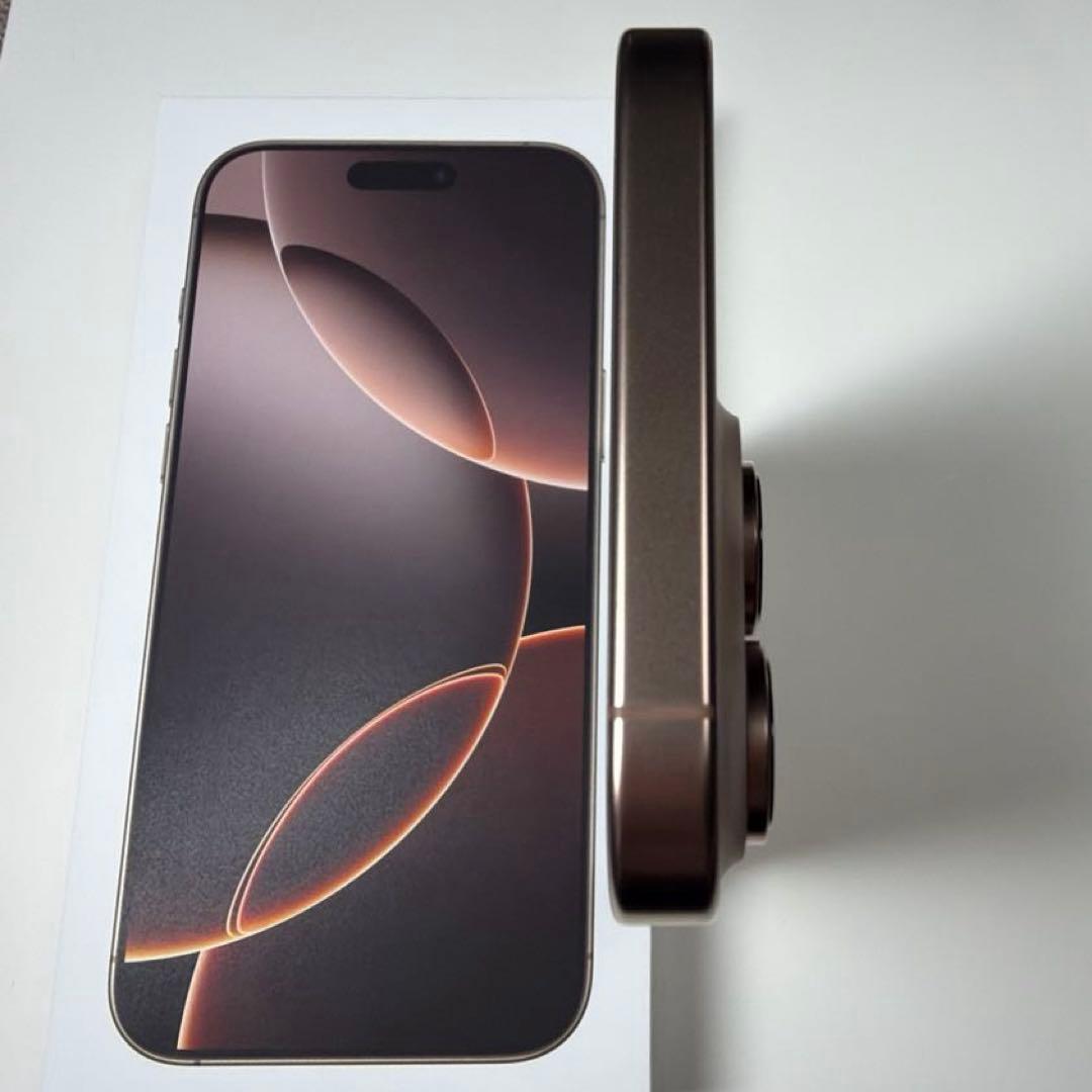 iPhone 16 Pro Max 256GB デザートチタニウム