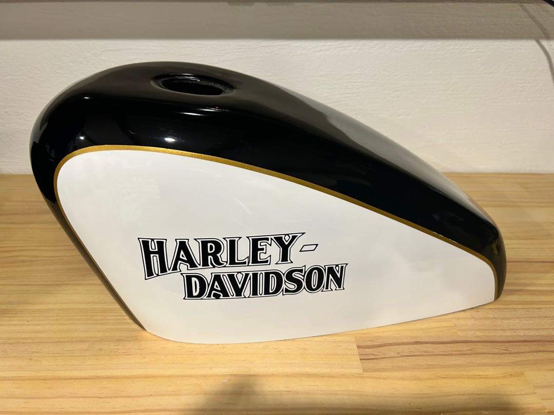 サイモンカスタム　タンクカバー　ハーレー xl1200x用