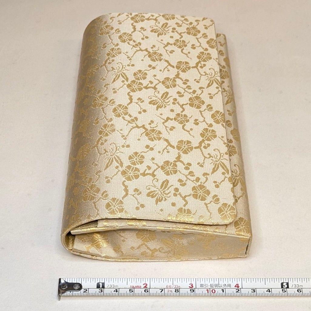 【フォロー割・新品】 和装　クラッチバッグ　西陣織　本金　正絹　金襴　梅　蝶