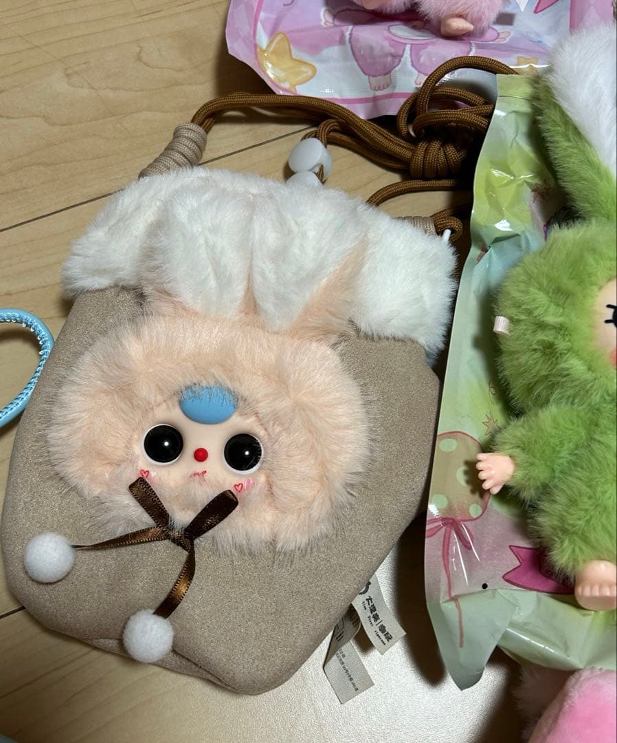 BabyThree ベイビースリー リラ Billy 三小毛ぬいぐるみキーホルダ