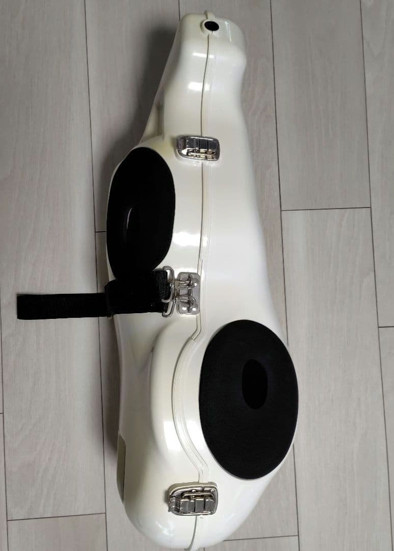 e-Sax （アルトサックス用 消音器）　BEST BRASS