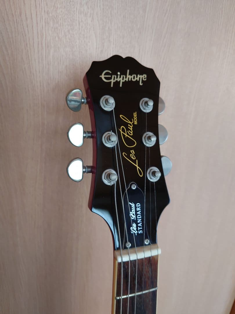 epiphoneレスポールスタンダード