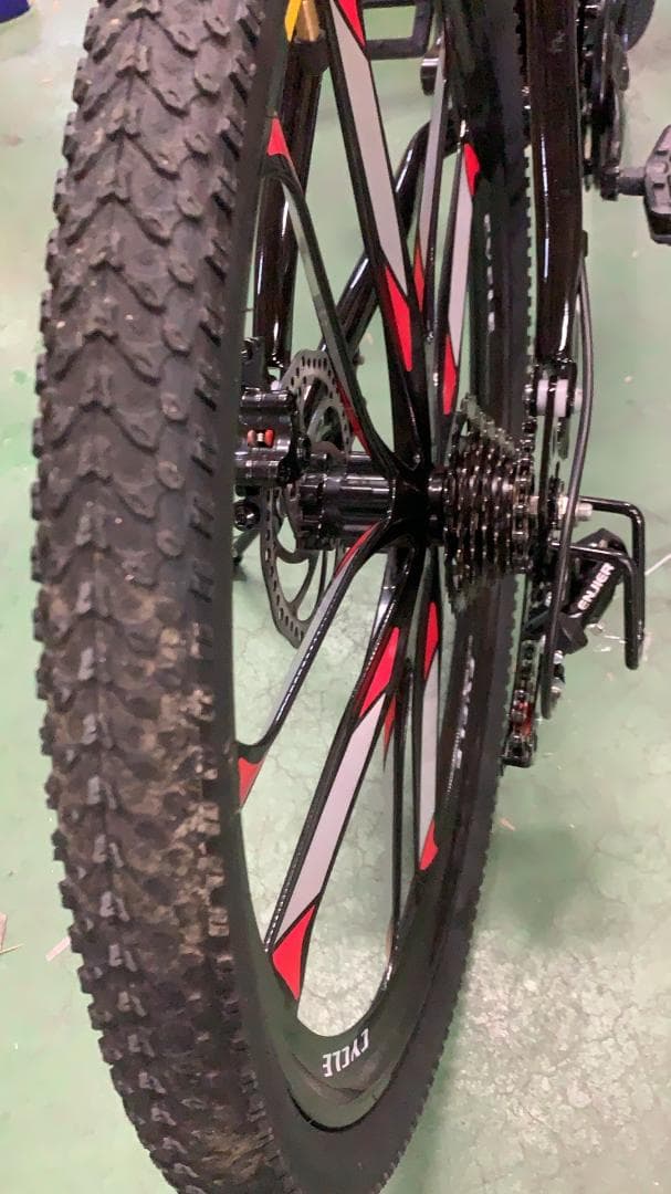 Esluve マウンテンバイク 26インチ 21段変速 折りたたみ自転車