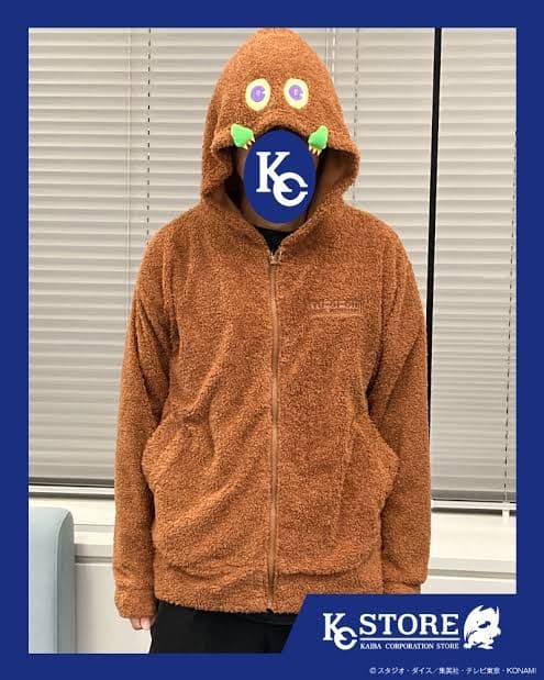 遊戯王　クリボーもこもこパーカー　Lサイズ　KC STORE限定品　新品未開封