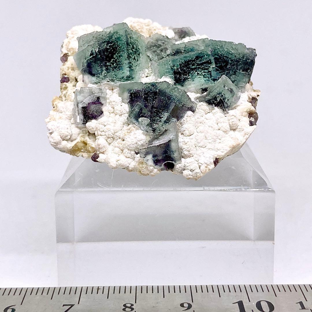 フローライト　蛍石　原石　鉱物標本　天然石　16