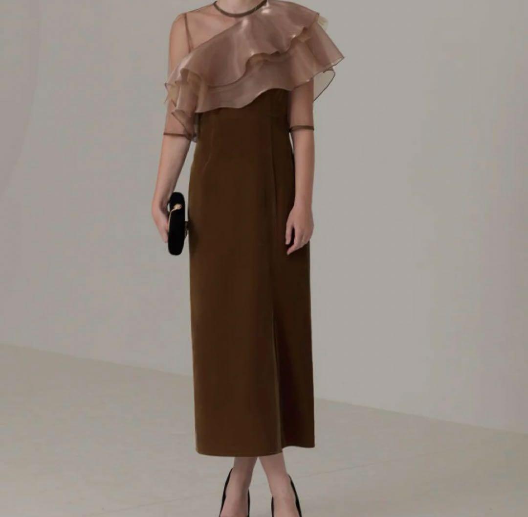 ブラウン フリル付きパーティードレス Sサイズ