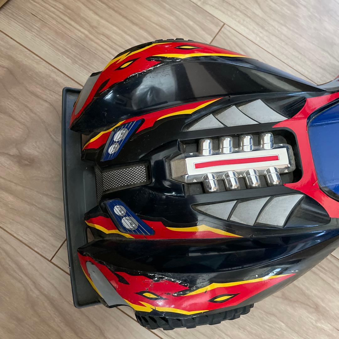 WILD CEPTOR ラジコンカー 黒/赤/青