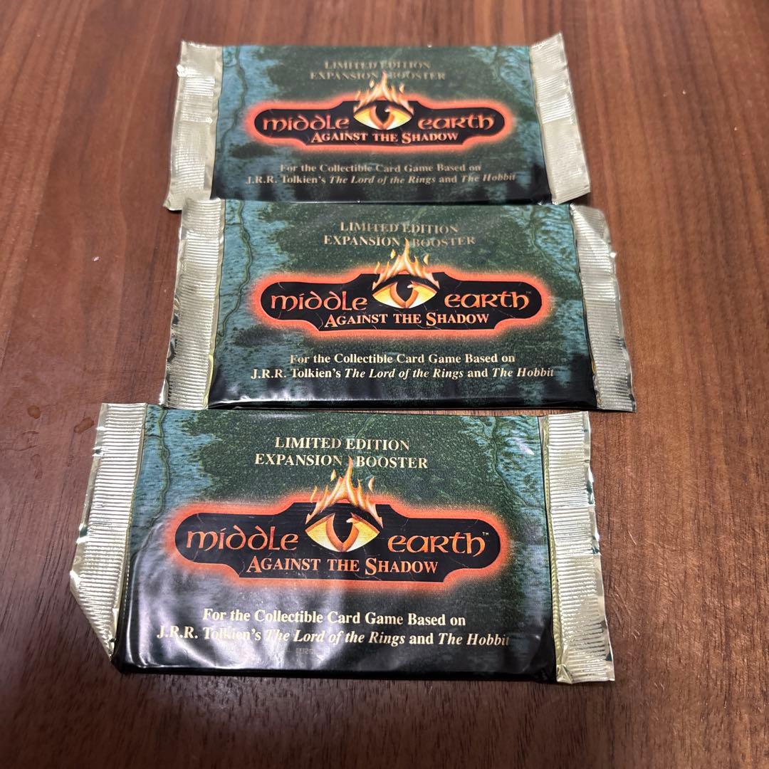 指輪物語　ミドルアース　Against the shadow 未開封3パック