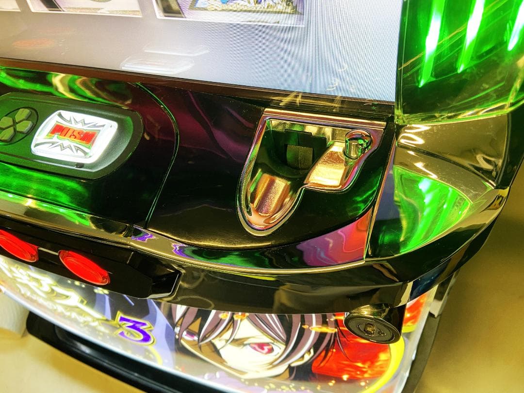 【即発送可・送料込】 GOLDリモコン付 パチスロ　コードギアス3