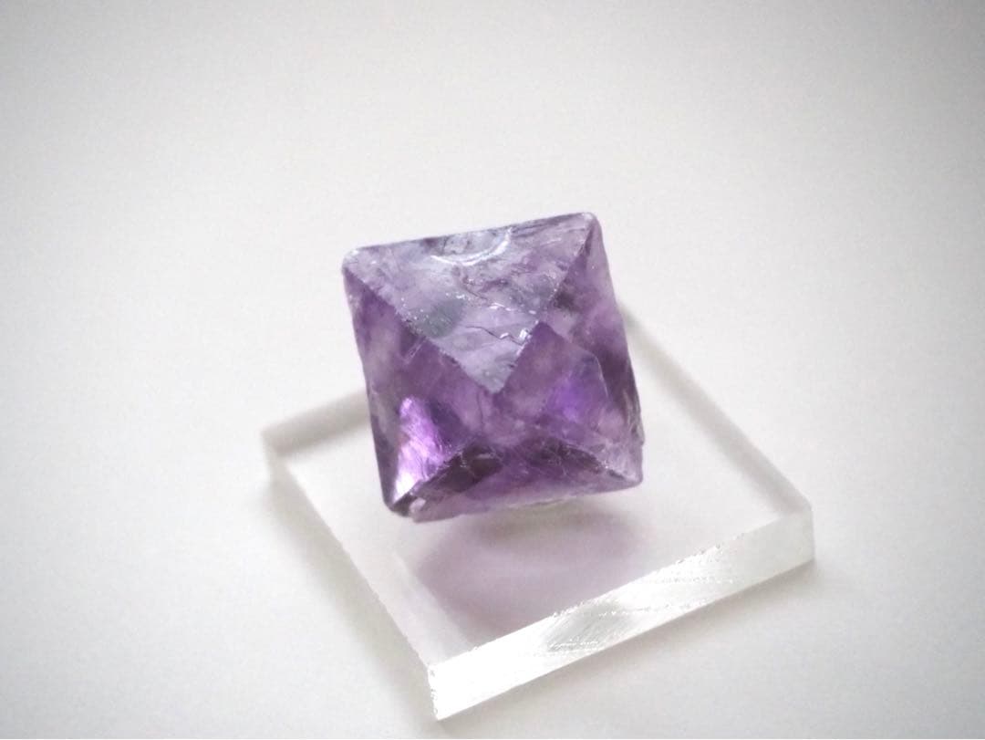 フローライト　イリノイ産　パープル　蛍石　鉱物【B-7】