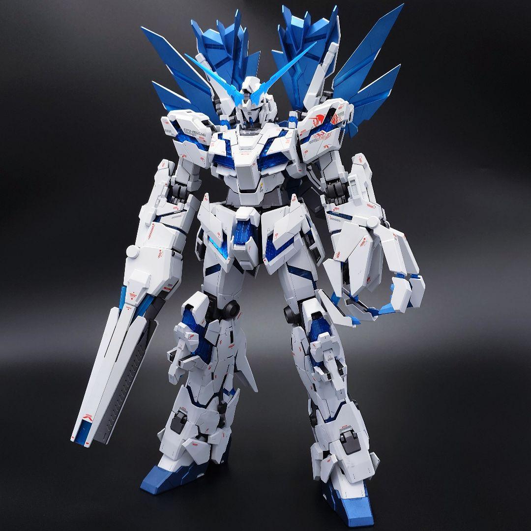 ＰＧ 1/60 ユニコーンガンダム ペルフェクティビリティ　全塗装完成品